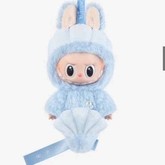 POP MART Labubu Hide And Seek Merbubu Singapore Exclusive Plush Pendant NIB - Picture 1 of 10
